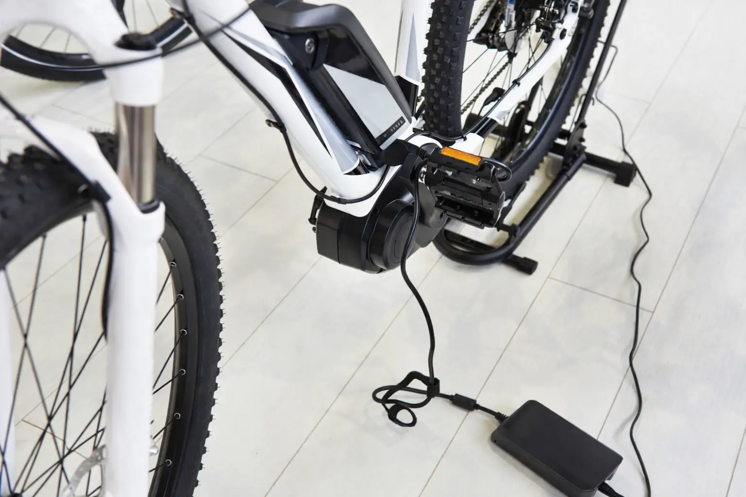 Recharge batterie vélo électrique à domicile 2026