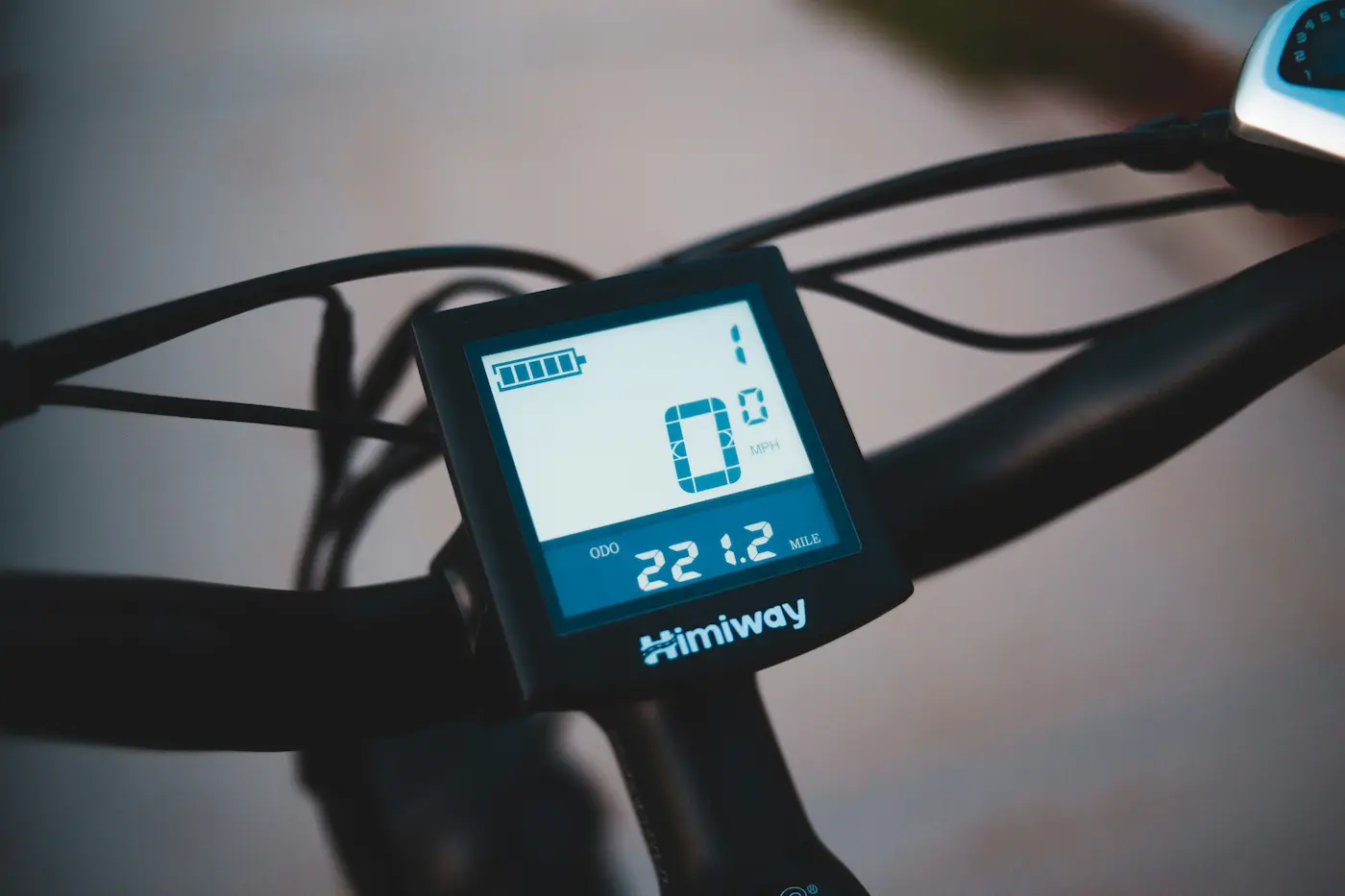 Indicateur de batterie sur un vélo électrique : autonomie et pourcentage